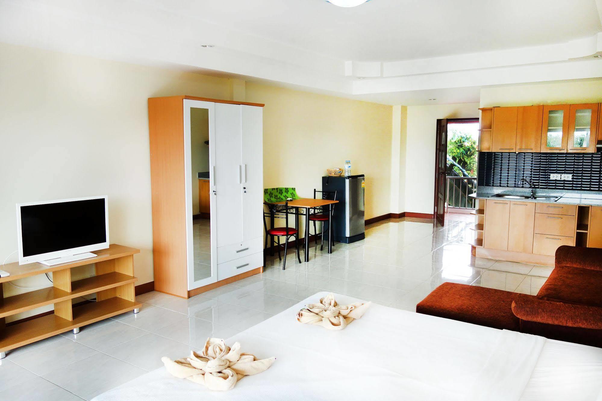 Jungle Resort Pantai Jomtien Bagian luar foto